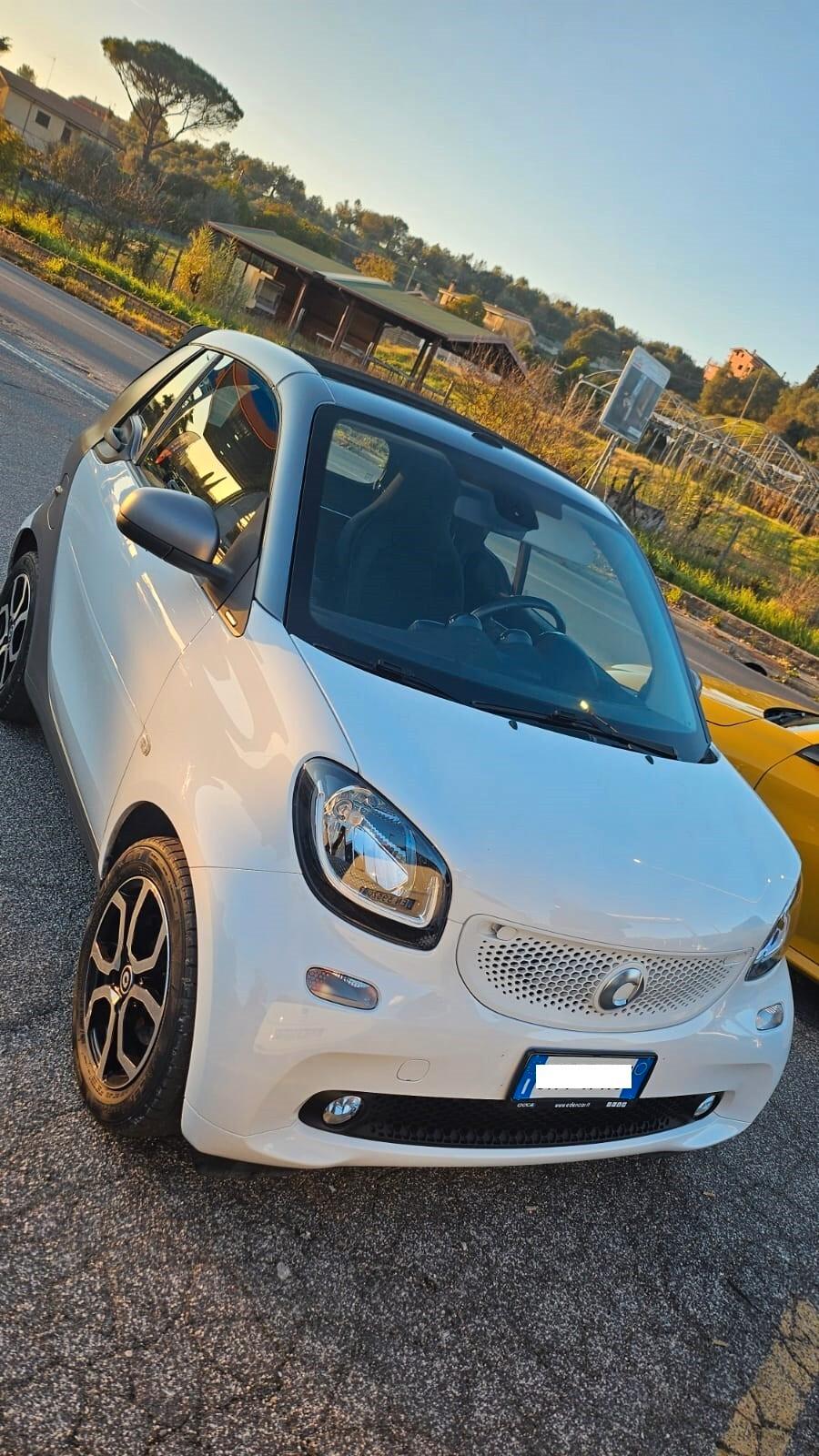 Smart ForTwo 90 0.9 T twinamic cabrio Passion STUPENDA, NAVI, VOLANTE MULTIFUNZIONE, FARI LED, BRACCIOLO, BELLISSIMA!!!!!