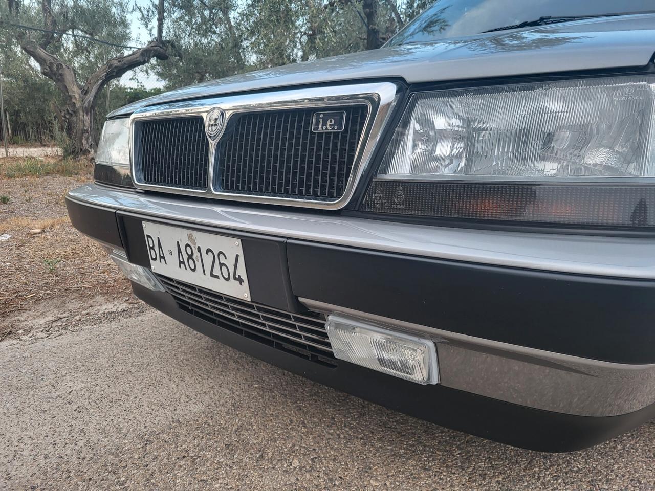 Lancia Thema 2.0 i.e.