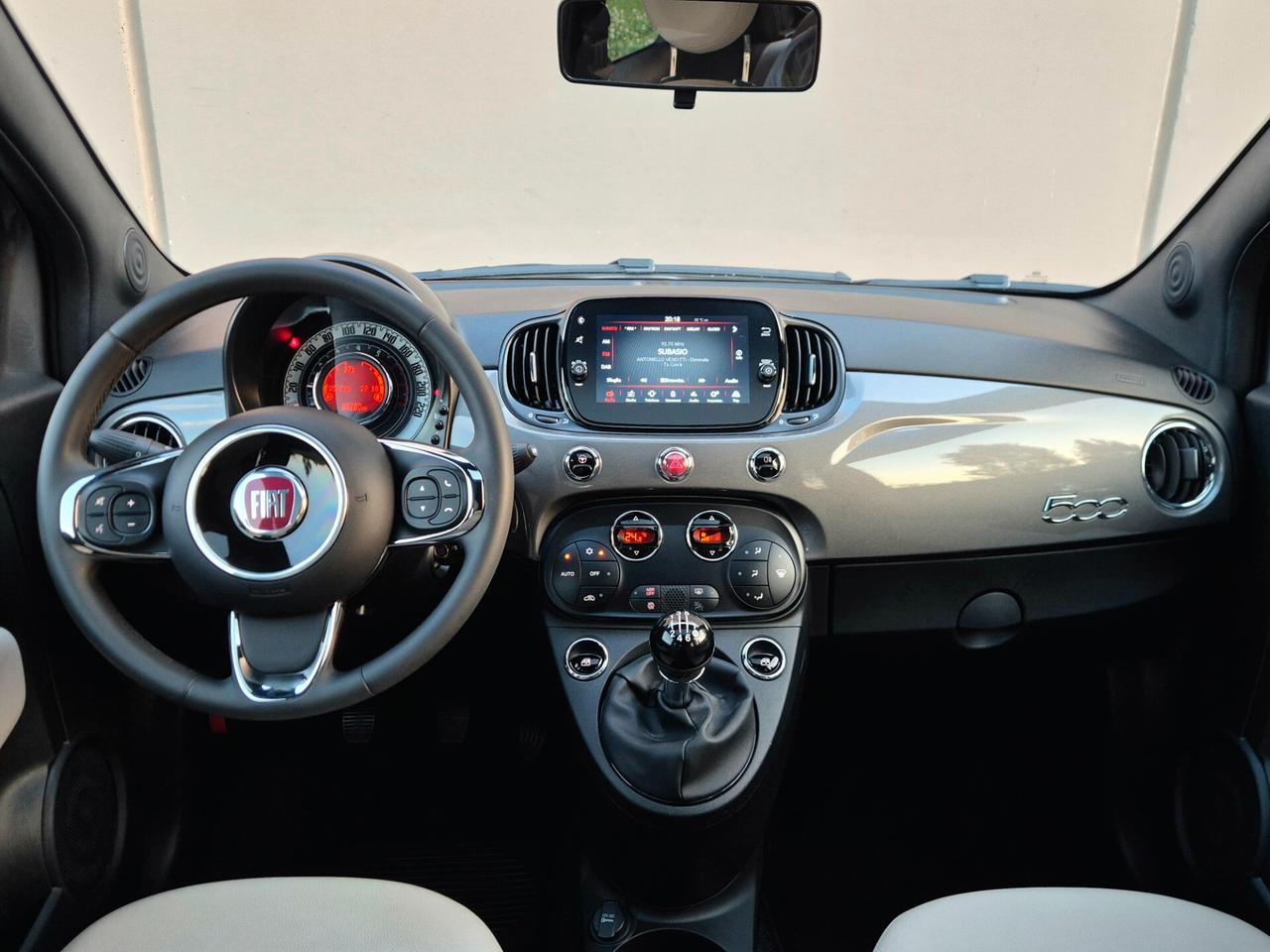 Fiat 500 1.0 Hybrid Dolcevita