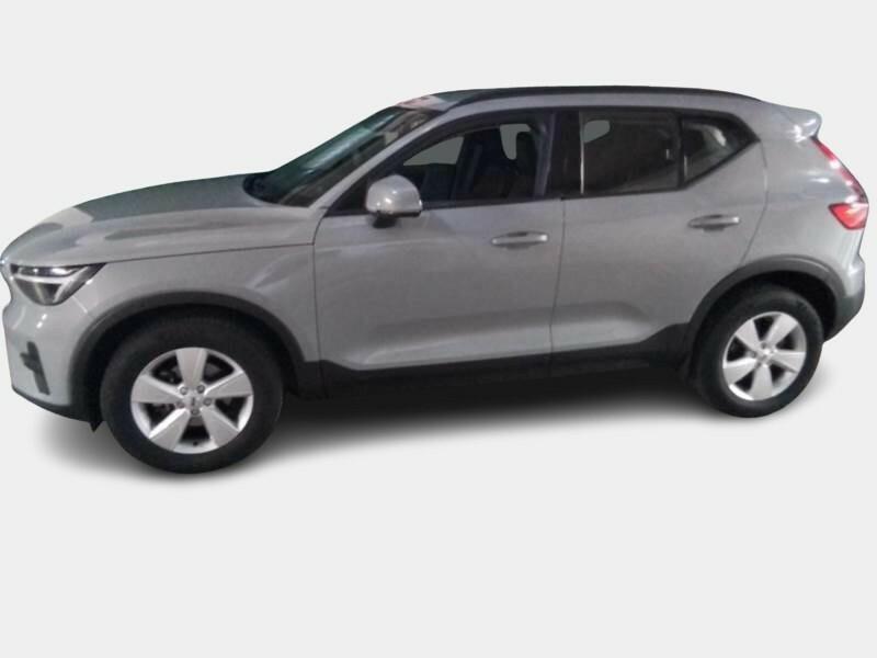 VOLVO XC40 T2 AUTOMATICO ESSENTIAL SUV