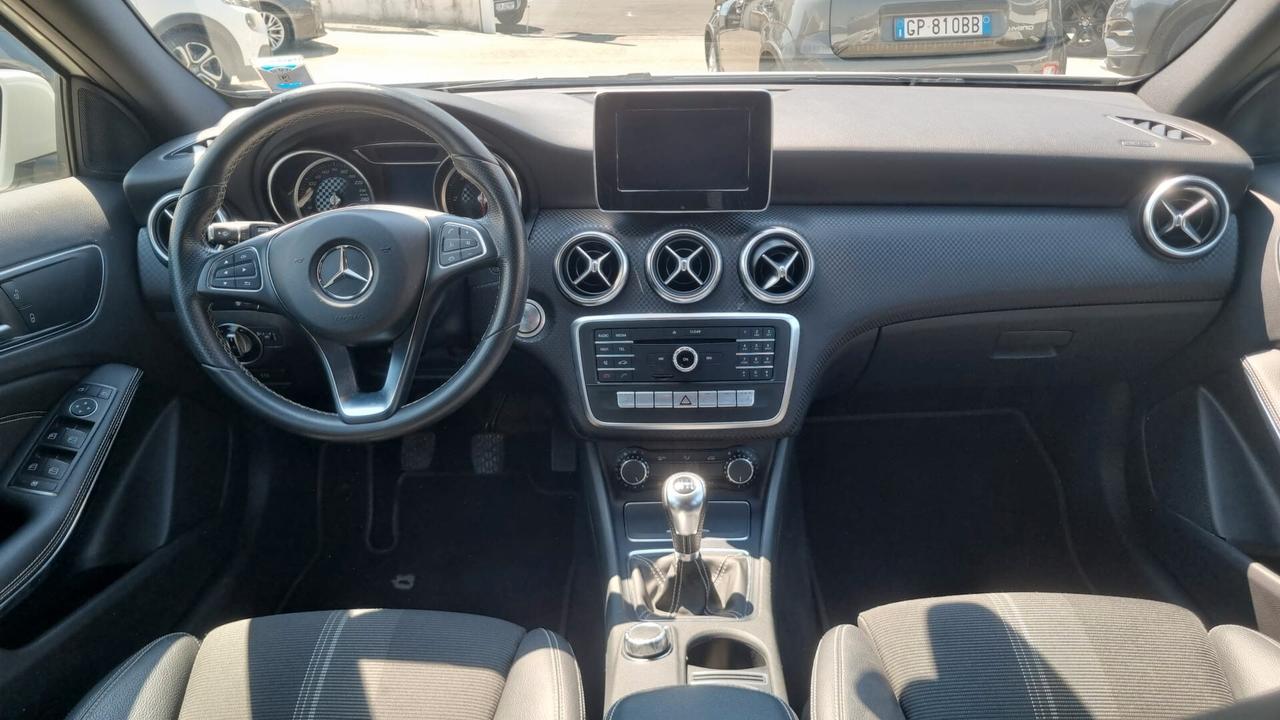Mercedes-benz A 200 d Business