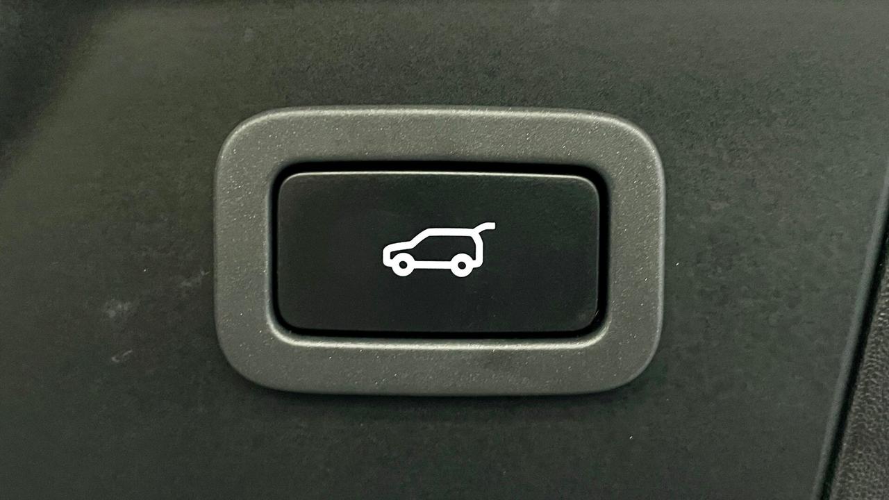 LAND ROVER RANGE ROVER VELAR 2.0D I4 HSE 240 CV - FULL LED, PACCHETTO LUCI, PELLE