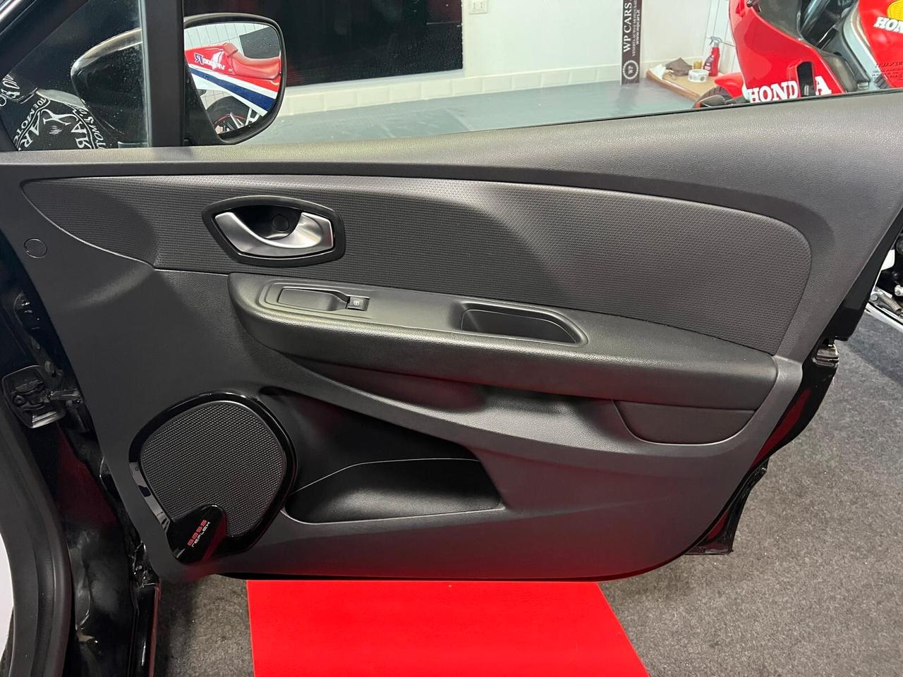 Renault Clio dCi 8V 75 CV Start&Stop 5 porte Energy Duel2