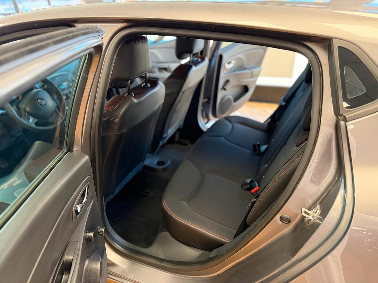 Renault Clio 1.2 75CV 5 porte Wave