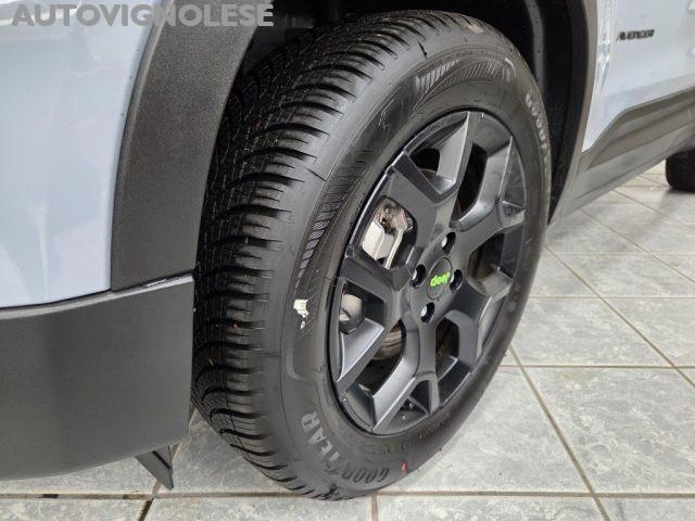 JEEP Avenger 1.2 Turbo 145 CV MHEV 4xe Upland Accessoriato