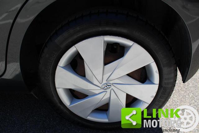 TOYOTA Aygo 1.0 VVT-i 69 CV 5 porte x-play Unico Proprietario