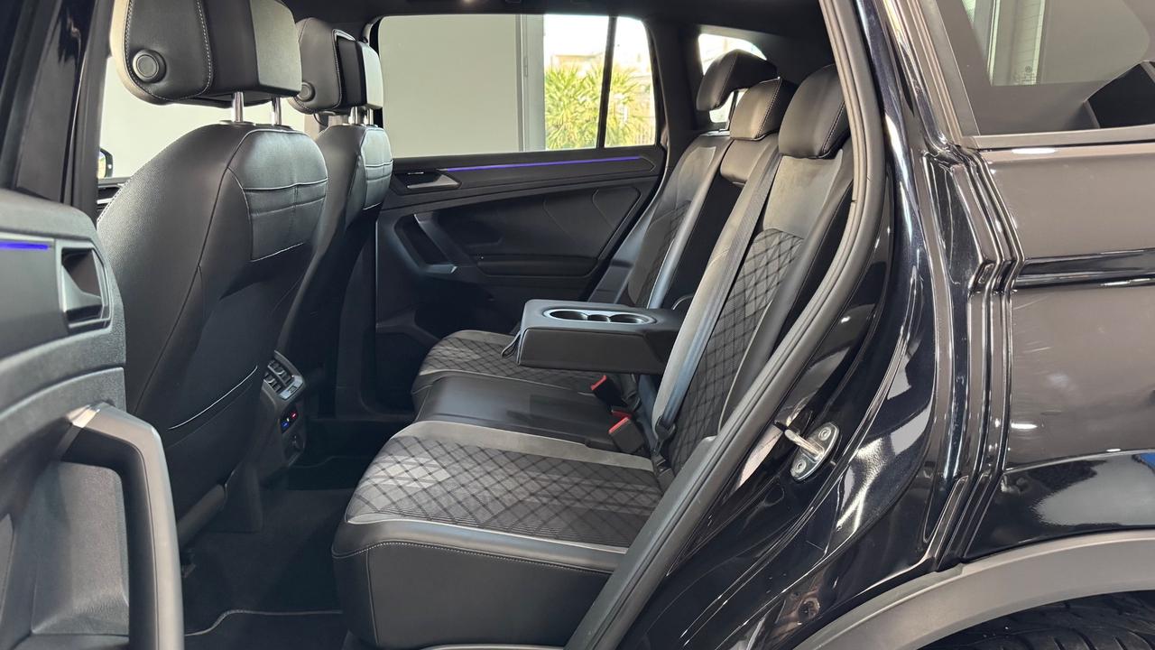 Volkswagen Tiguan 2.0 TDI 200 CV SCR DSG 4MOTION R-Line