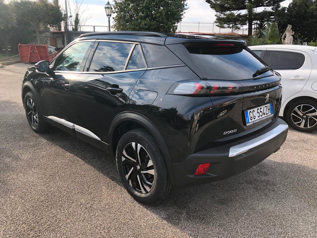 Peugeot 2008 BlueHDi 130 S&S EAT8 Allure Pack