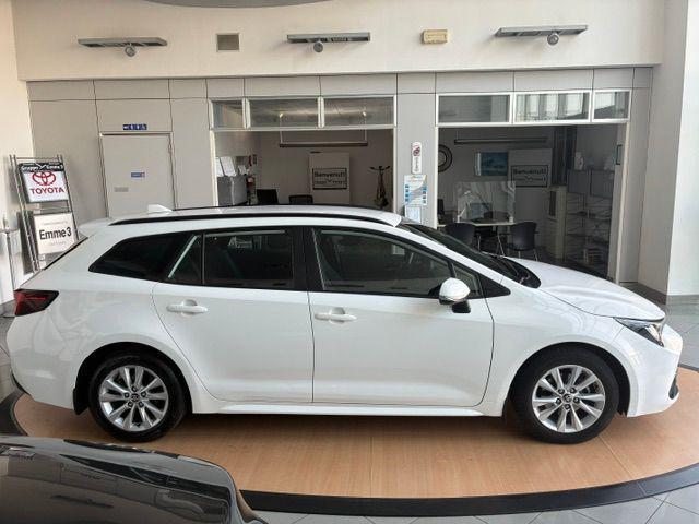 TOYOTA Corolla Touring Sports 1.8 Hybrid Business