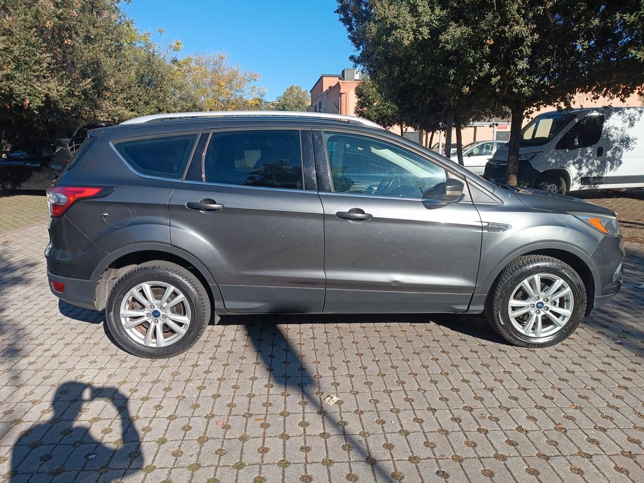 Ford Kuga 1.5 EcoBoost 120 CV S&S 2WD Business