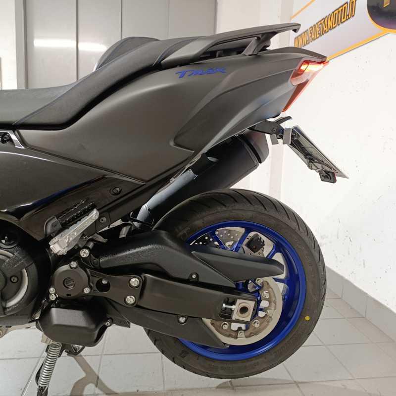 Yamaha T-Max 560 - 2025