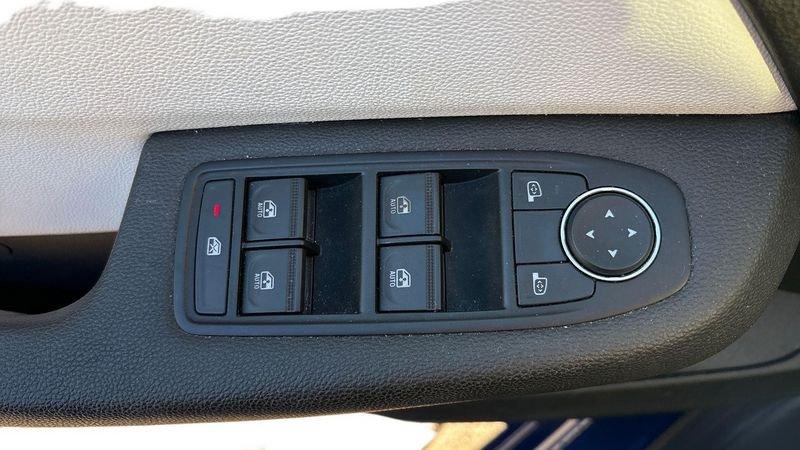 Renault Clio 1.6 E-Tech full hybrid Techno 145cv auto 5 Porte 1.6 E-Tech full hybrid 145cv Techno A