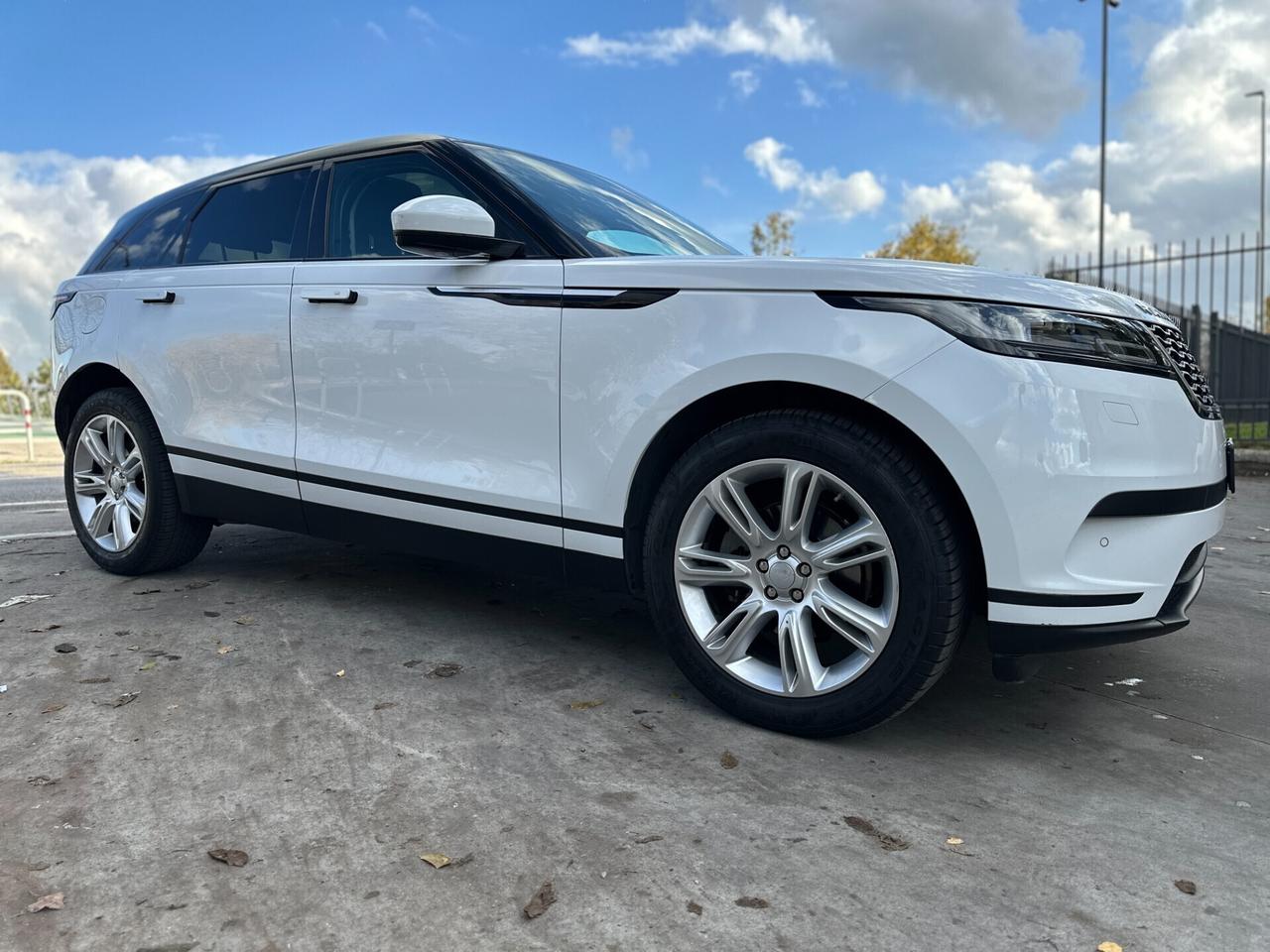 Range Rover Velar 2.0 Si4 BENZINA 250cv Tetto