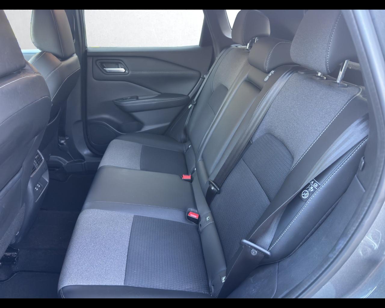 NISSAN Qashqai 3ª serie - Qashqai MHEV 140 CV N-Connecta