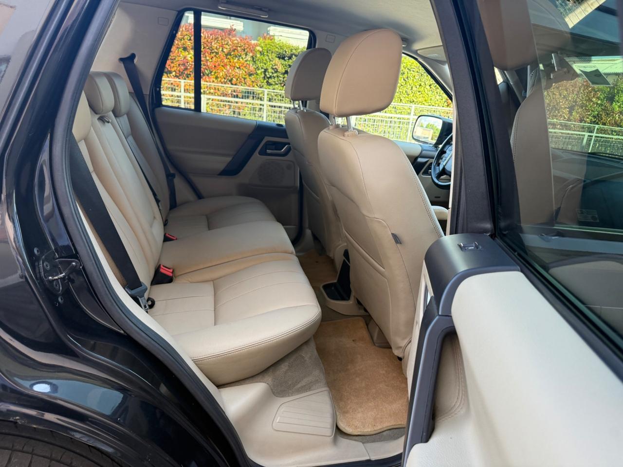 Land Rover Freelander 2.2 TD4. 190cv SE 4x4 Luxury