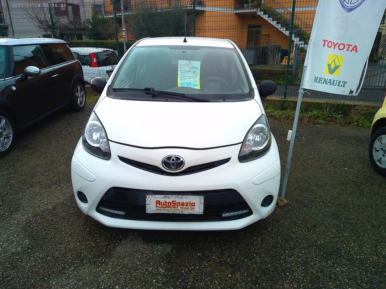 Toyota Aygo 1.0 12V VVT-i 5 porte Active Connect