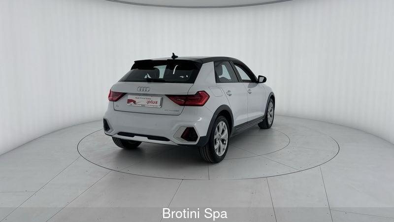 Audi A1 citycarver 25 TFSI