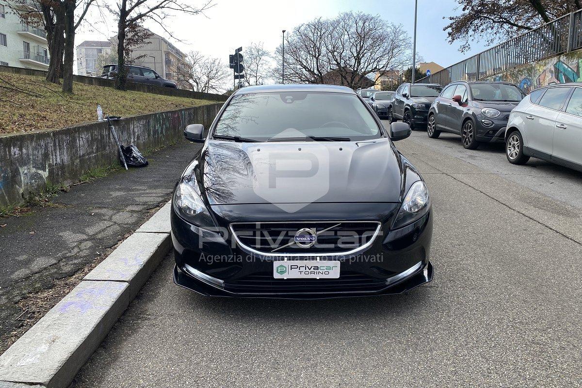 VOLVO V40 D2 1.6 Powershift Momentum