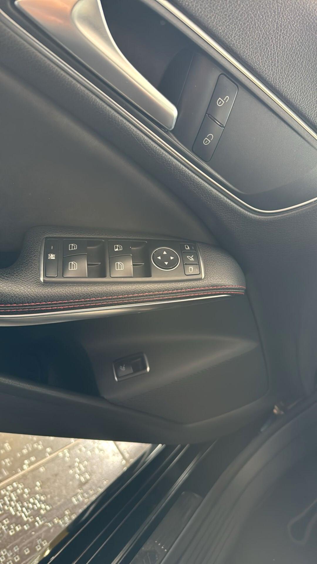 Mercedes-benz CLA 45 AMG 4Matic Garanzia