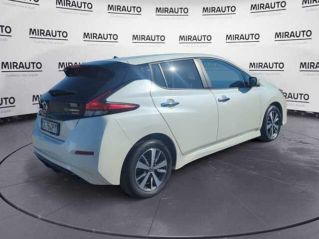 Nissan LEAF Acenta 40KWh