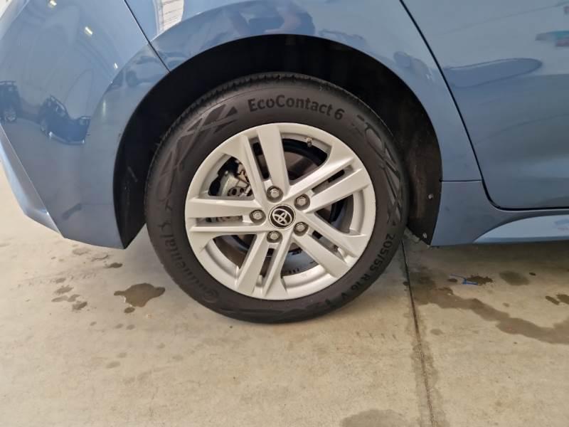 Toyota Corolla 1.8h Active cvt