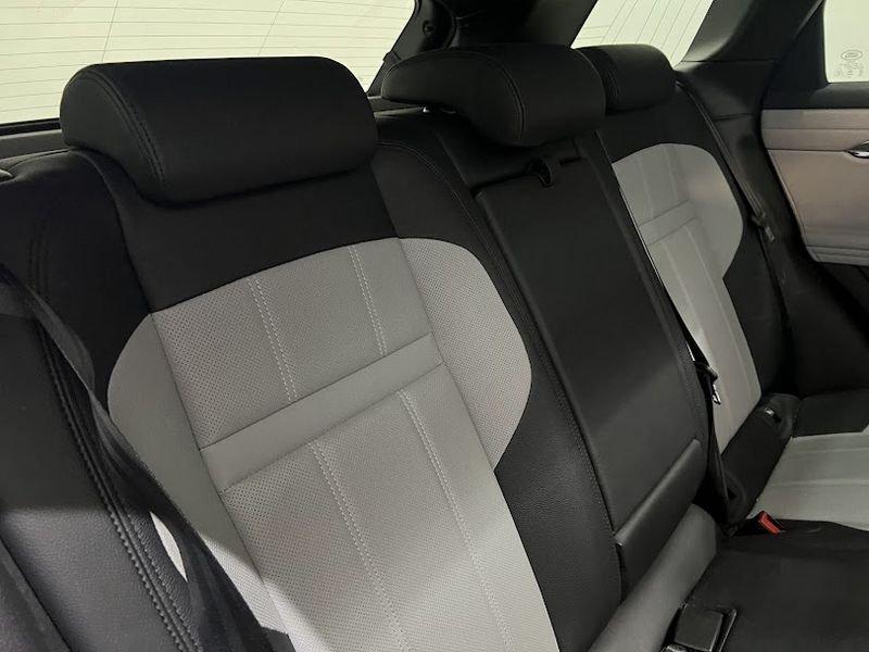 Land Rover Range Rover Evoque 2.0 D163 MHEV R-Dynamic SE AWD auto