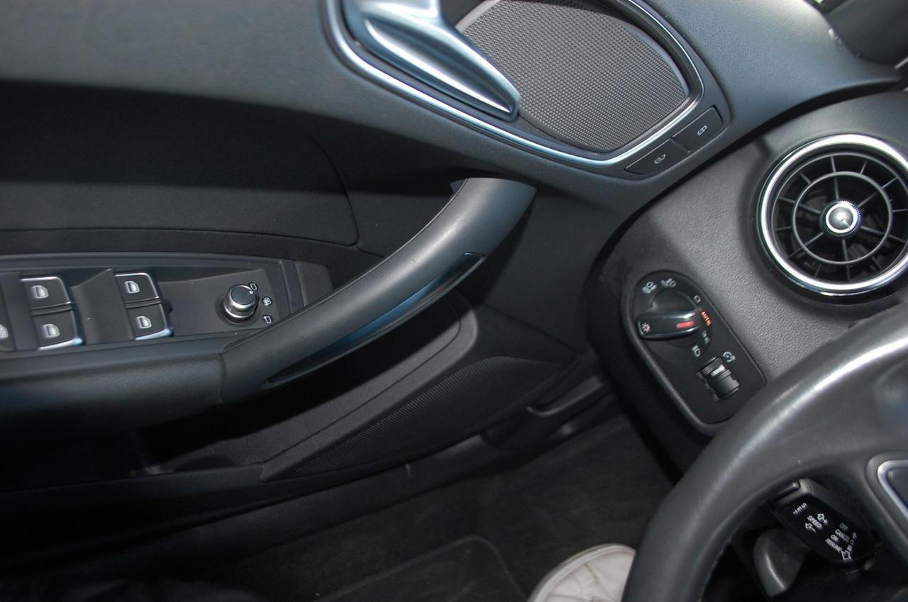 Audi A1 Sportback 1.4 tdi 90CV Sport Uff Italy Matrix Navi