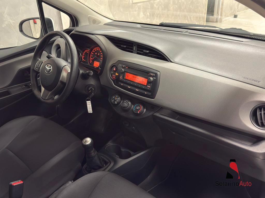 Toyota Yaris 5 Porte Yaris 5p 1.0 Trend White Edition