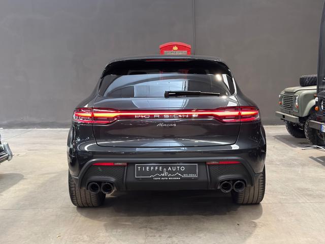 PORSCHE Macan 2.0