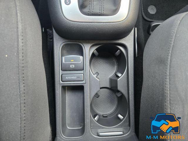 VOLKSWAGEN Tiguan 2.0 TDI DPF 4MOTION DSG Sport & Style