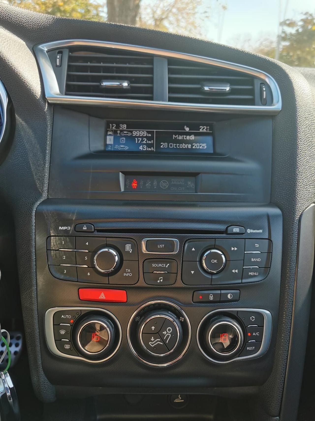 Ds DS4 4 1.6 e-HDi 115 airdream Chic 12/2013