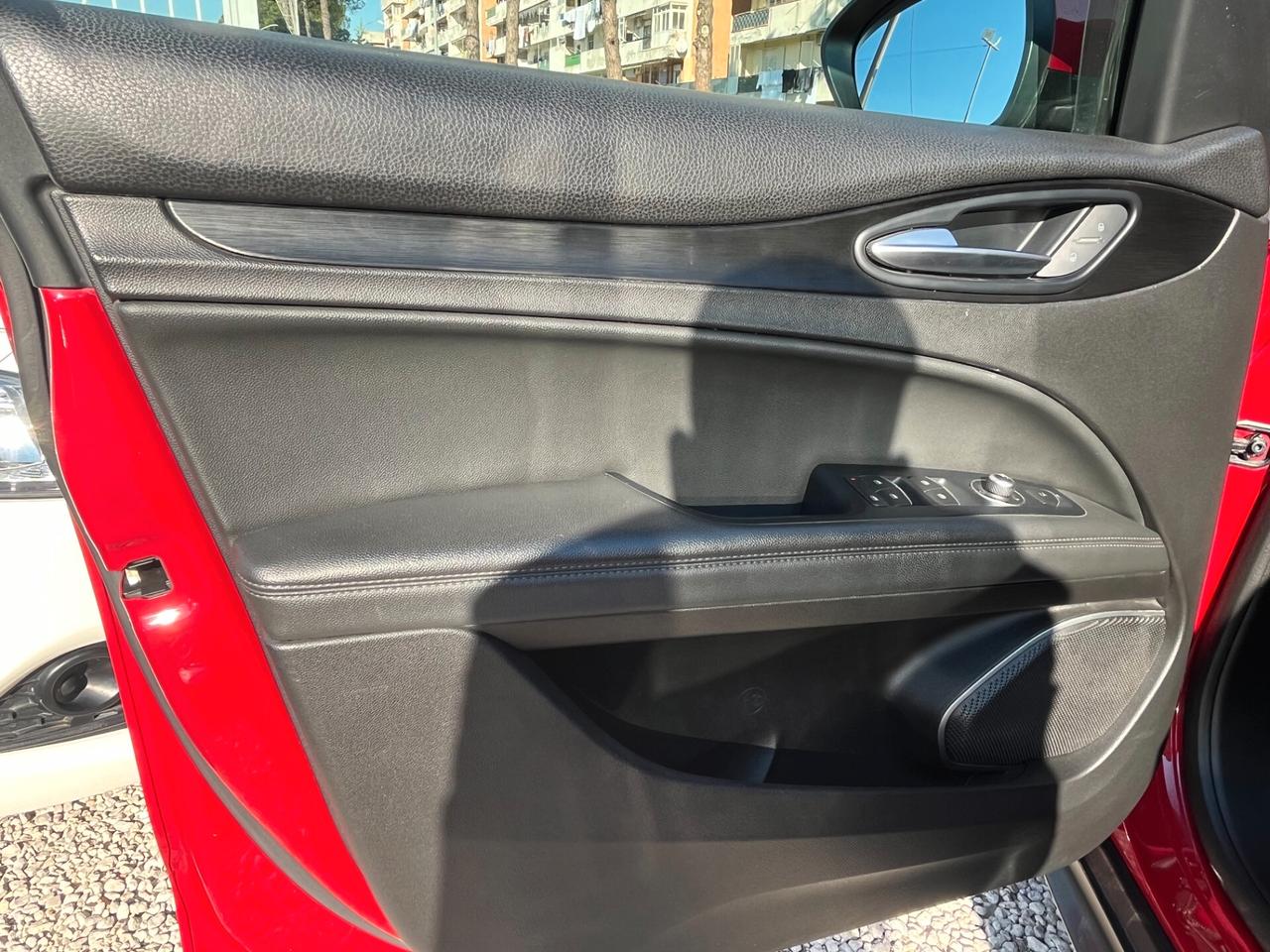 Alfa Romeo Stelvio 2.2 Turbodiesel 190 CV AT8 RWD Executive 2018