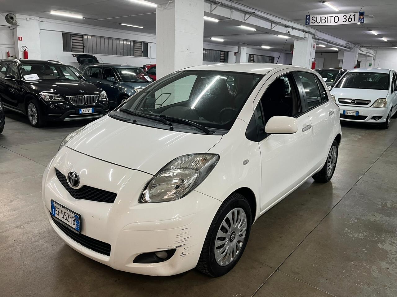 Toyota Yaris 1.3 5 porte