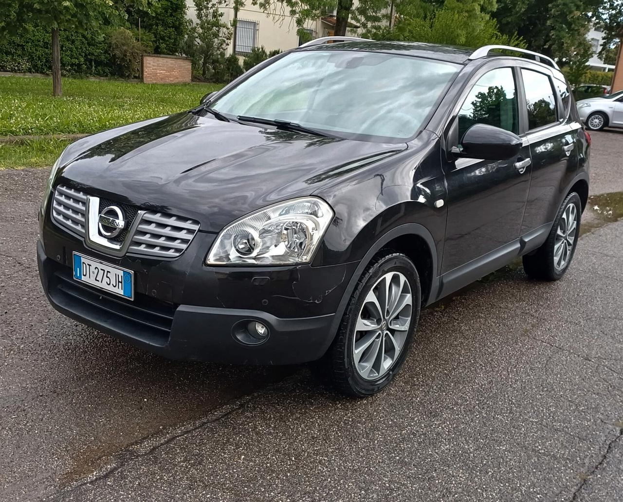 Nissan Qashqai 2.0 dCi DPF 4WD Acenta