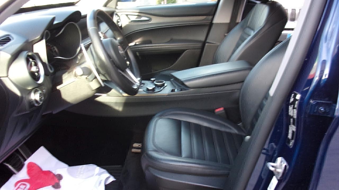 Alfa Romeo Stelvio 2.2 Turbodiesel 210 CV AT8 Q4 Executive