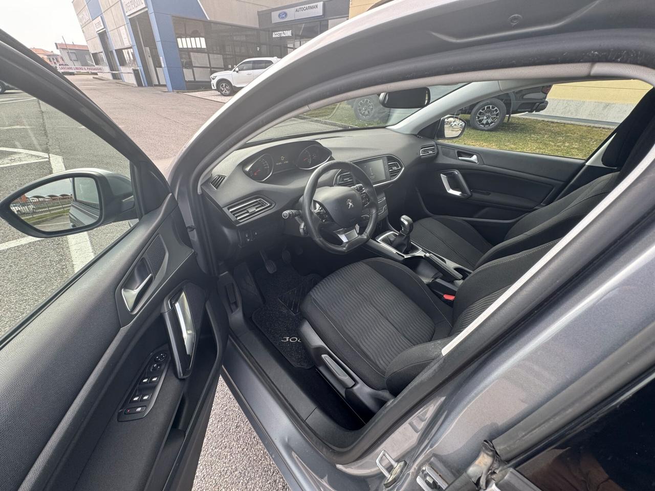 Peugeot 308 SW Active 1.6 HDi Diesel 92CV Manuale