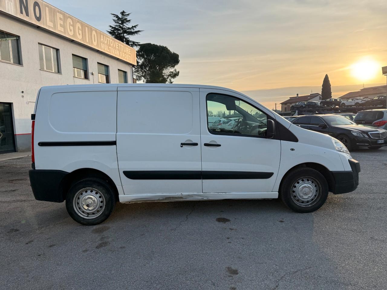 Peugeot Expert 2.0 HDi 125CV FAP PL-TN 12Q Furgone