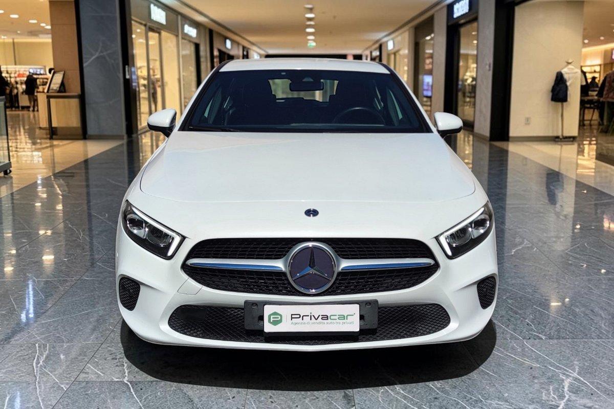 MERCEDES A 180 d Automatic Business Extra