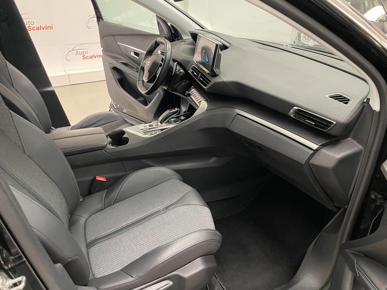 Peugeot 3008 1.5 BlueHDi 130 S&S EAT8 Allure Pack