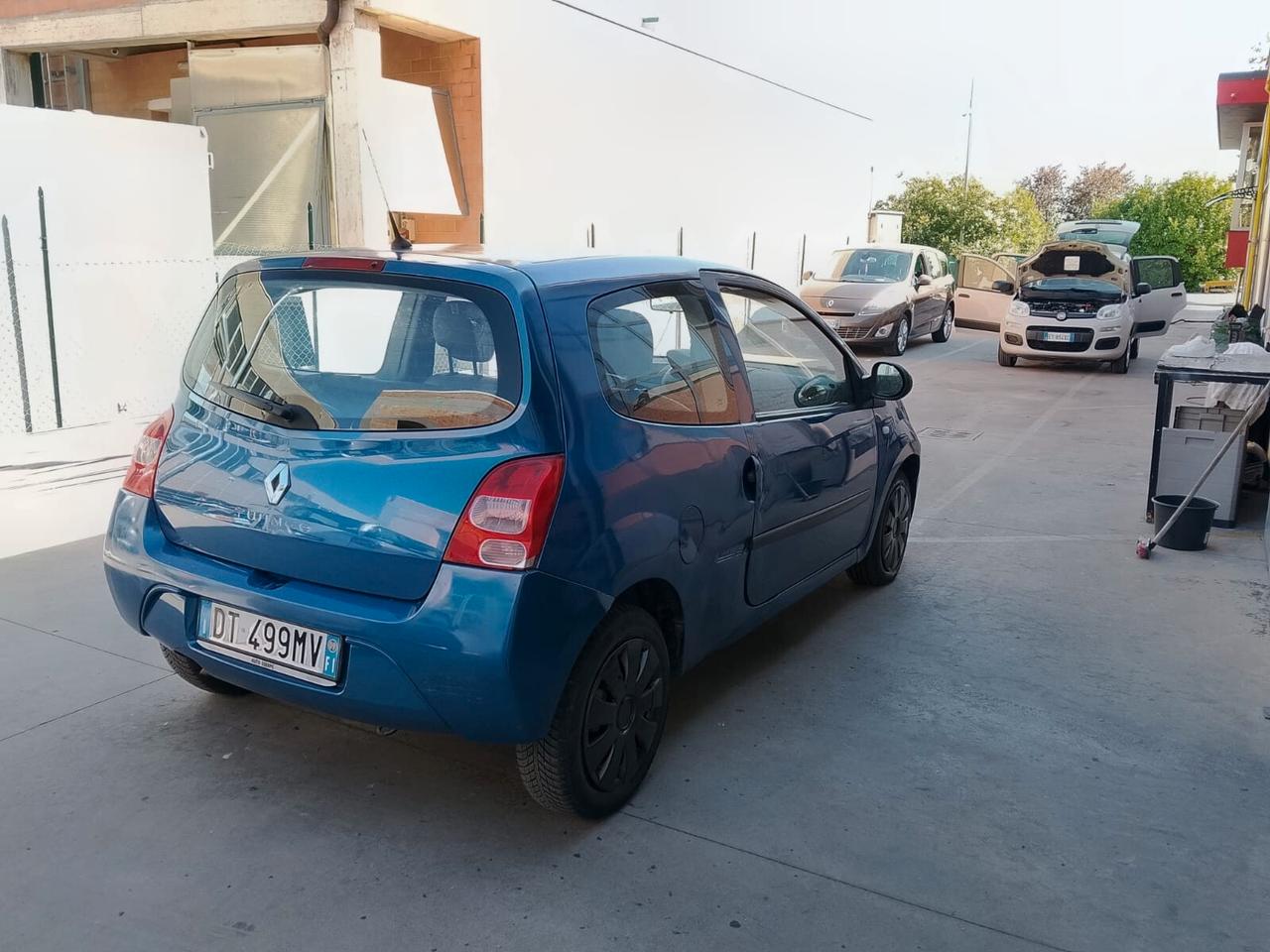 Renault Twingo 1.2-BENZINA-NEOPAT-2009