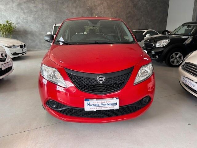 Lancia Ypsilon 1.2 69 CV 5 porte GPL Ecochic Elefantino Blu