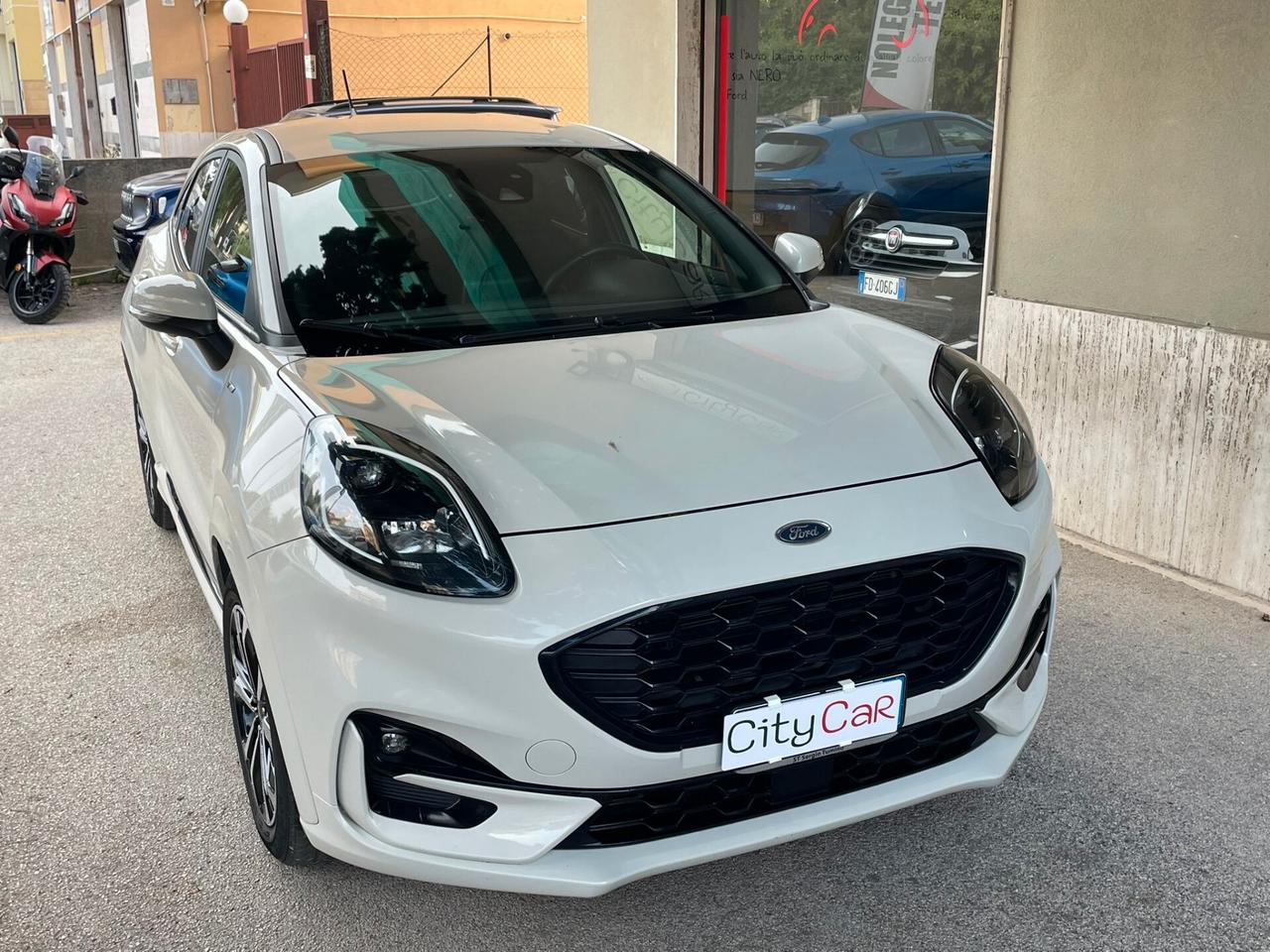 Ford Puma 1.0 EcoBoost Hybrid 125 CV S&S aut. ST-Line