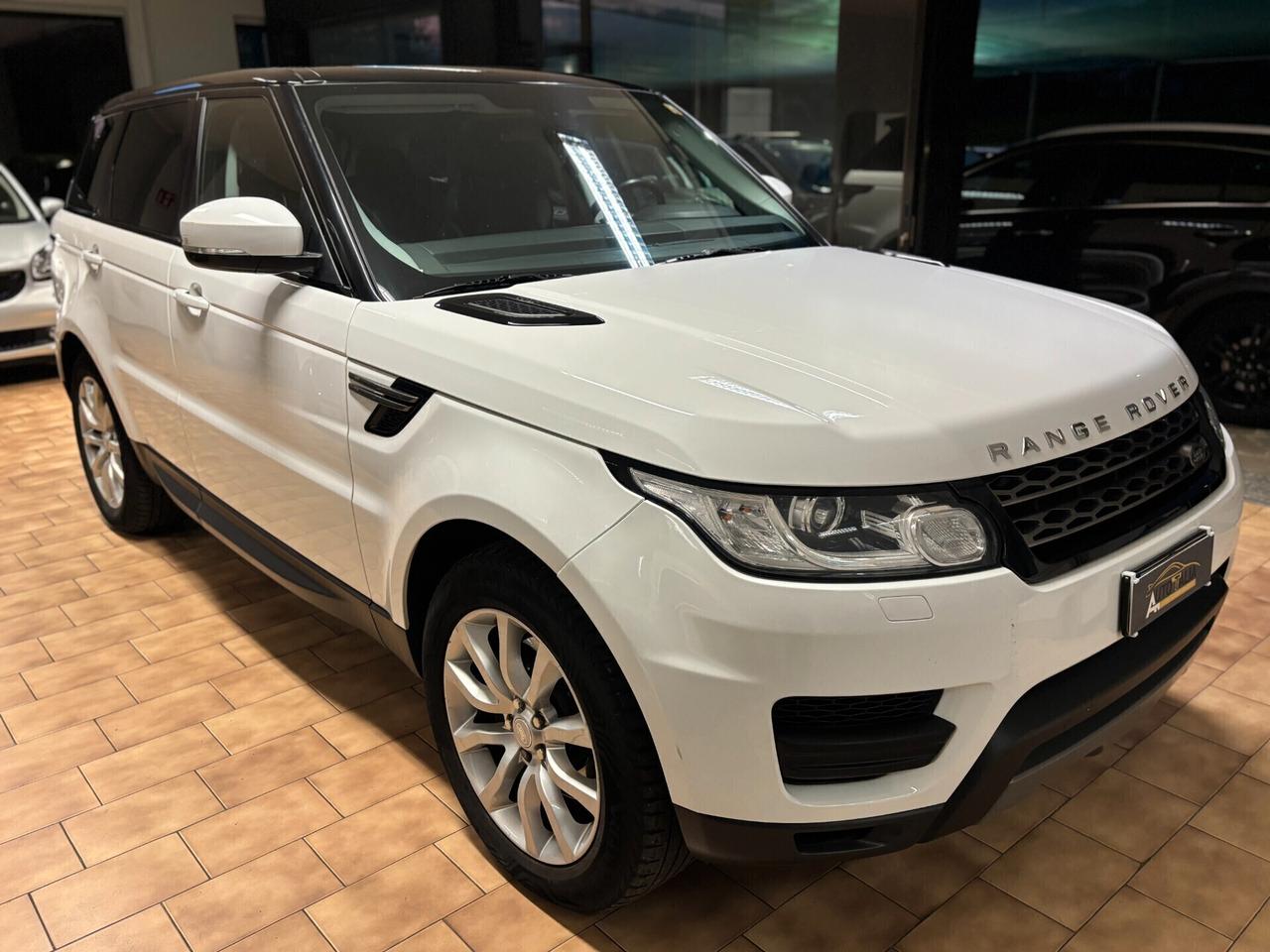 Land Rover Range Rover Sport 3.0 tdV6 SE * EURO6*TETTO*TAGLIANDI CERTIFICATI*