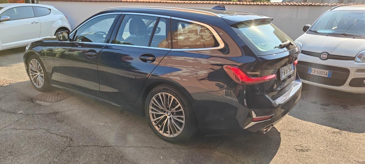 Bmw 320 320d Touring luxury aut. NEW MODEL