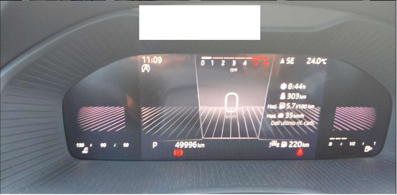 SKODA KAROQ 2.0 TDI 115CV DSG EVO SCR EXECUTIVE ( FARI LED - COCKPIT - ADAPTIVE CRUISE - NAVI - SMARTLINK - PDC - TELECAMERA POST. )