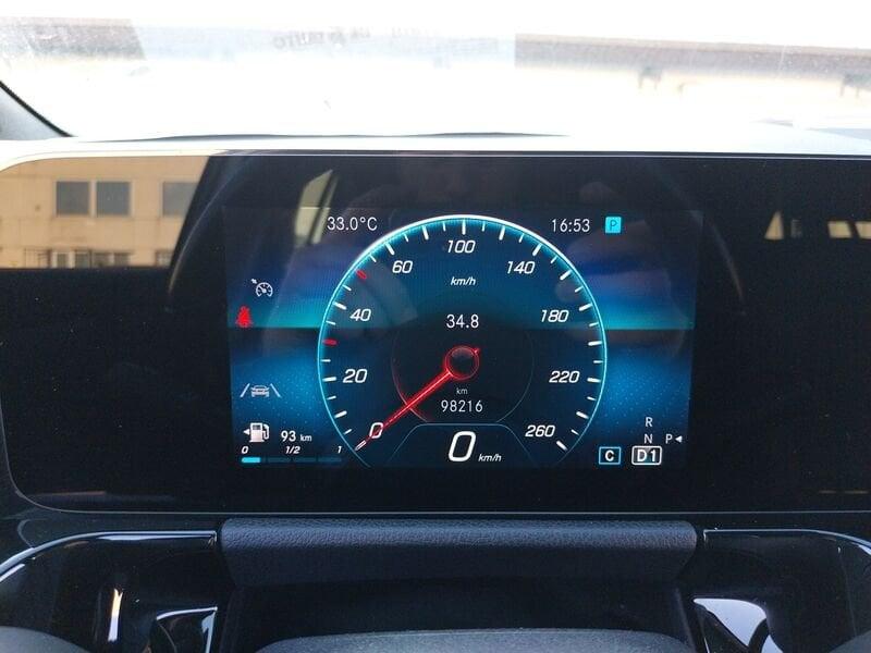 Mercedes-Benz GLA GLA 180 d Automatic Sport