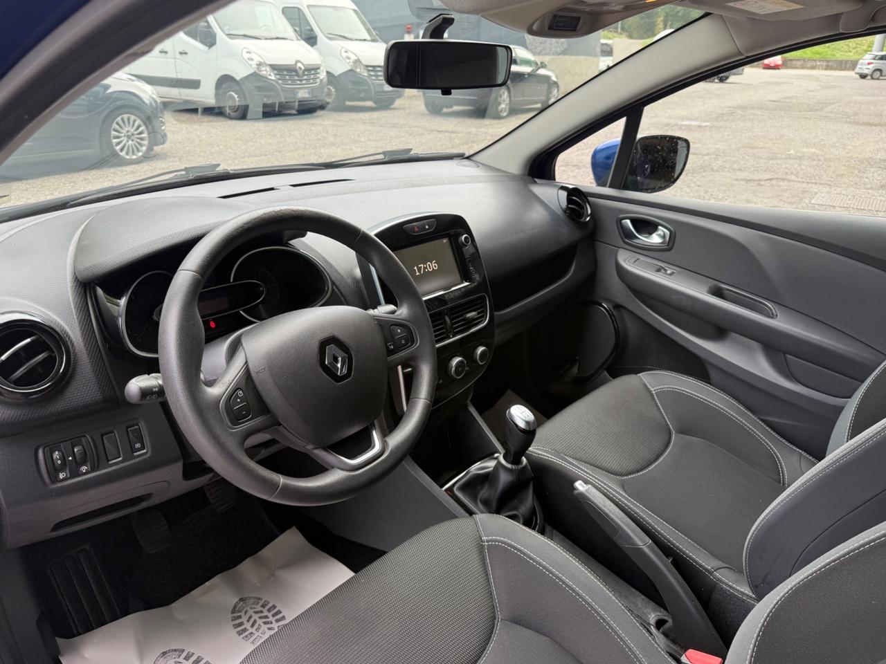 Renault Clio TCe 12V 90 CV 5 porte Moschino Life