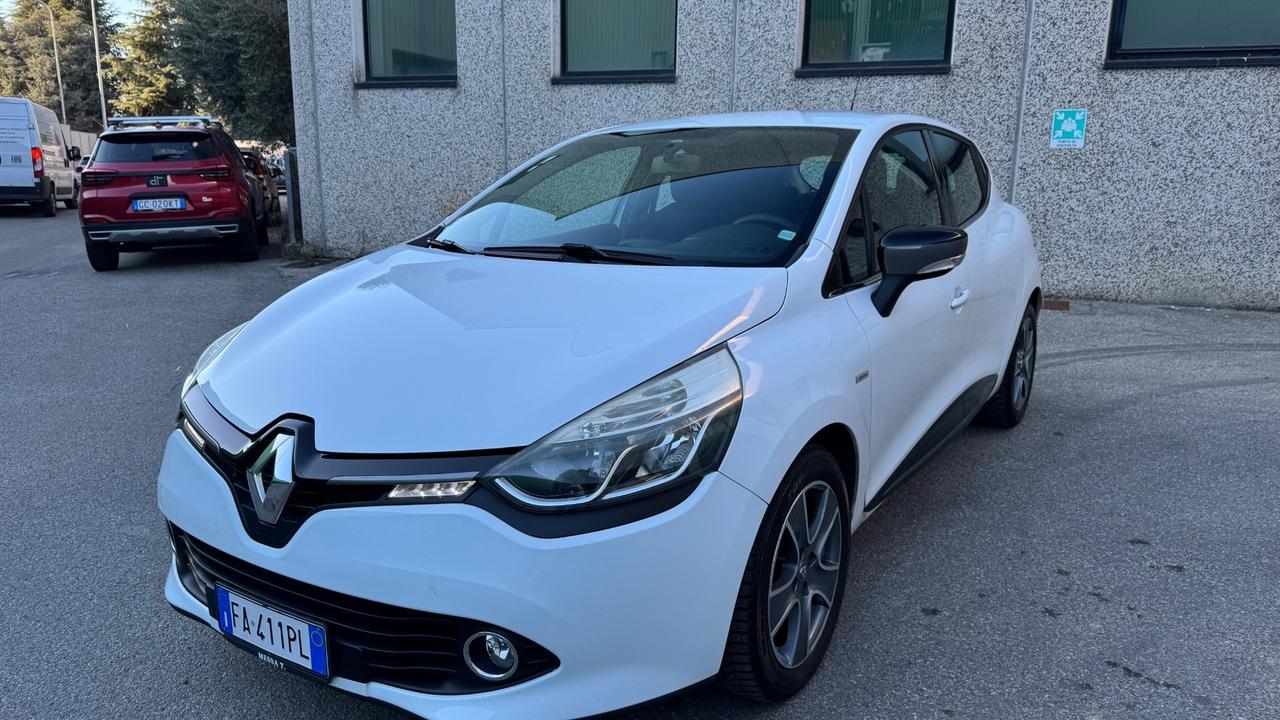 Renault Clio 0.9 TCe 12V 90CV Start&Stop 5 porte Duel