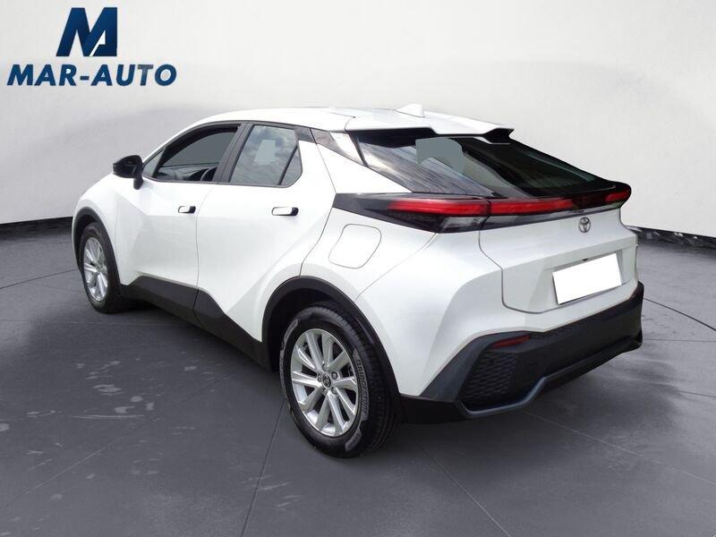 Toyota C-HR C-HR 1.8 hev Active fwd e-cvt