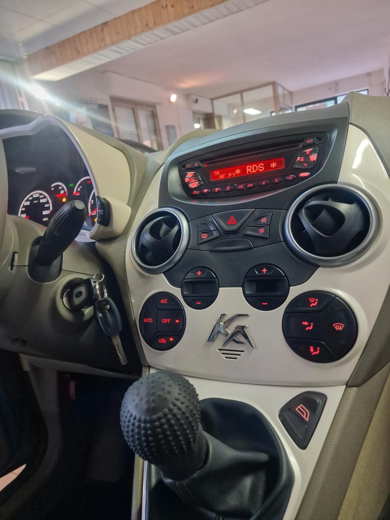 Ford Ka 1.2 8V 69CV Titanium